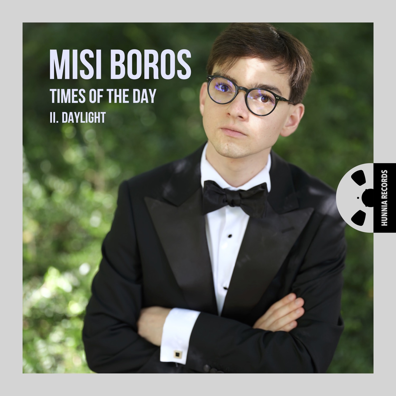 HRES2415-2 Misi Boros &ndash; Times of the day - Daylight
