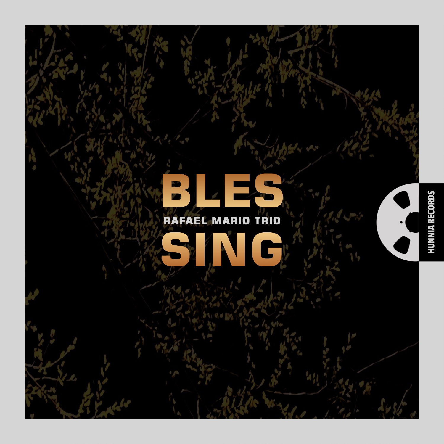 HRES2209 Rafael Mario Trio &ndash; Blessing