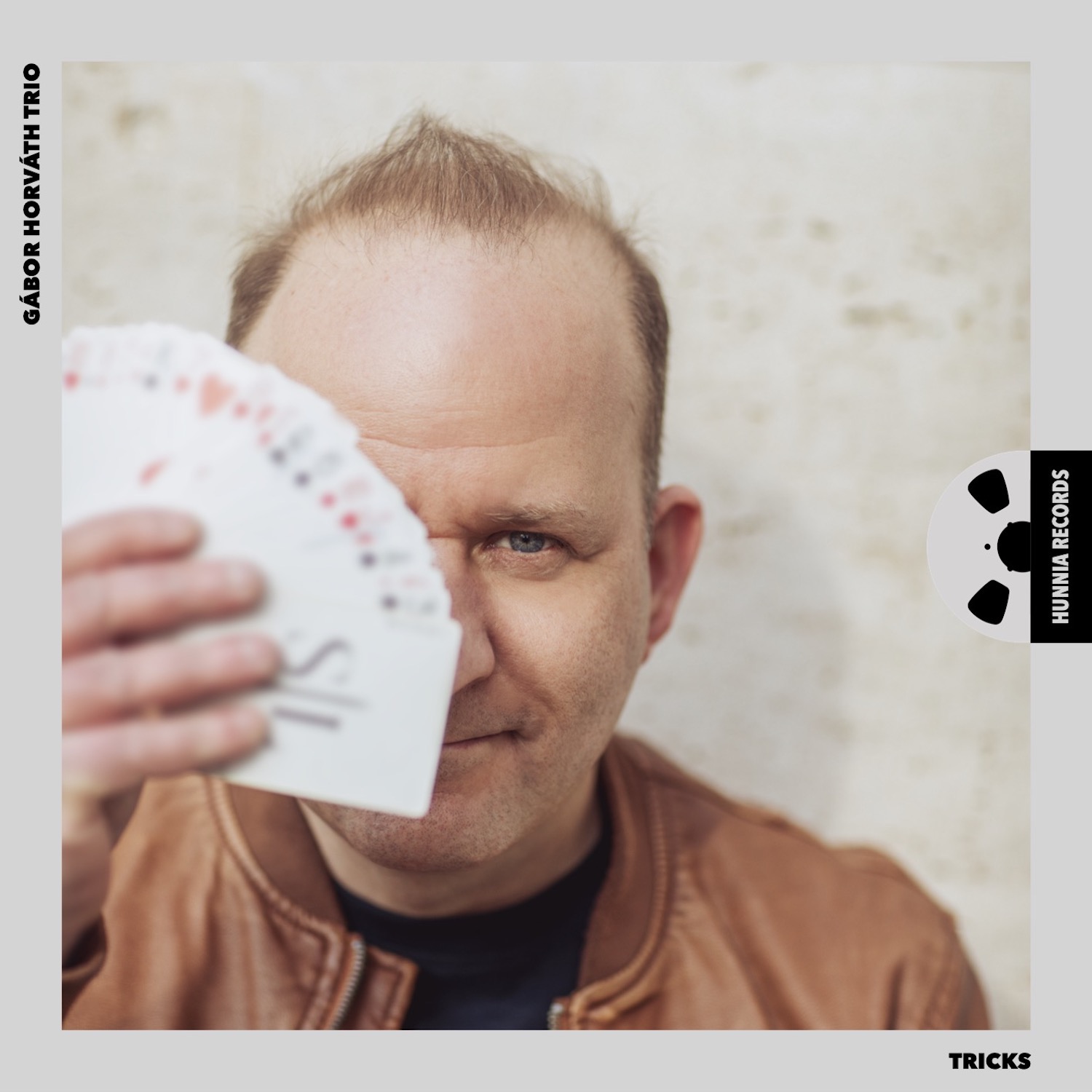 HRES2208 Gábor Horváth Trio &ndash; Tricks